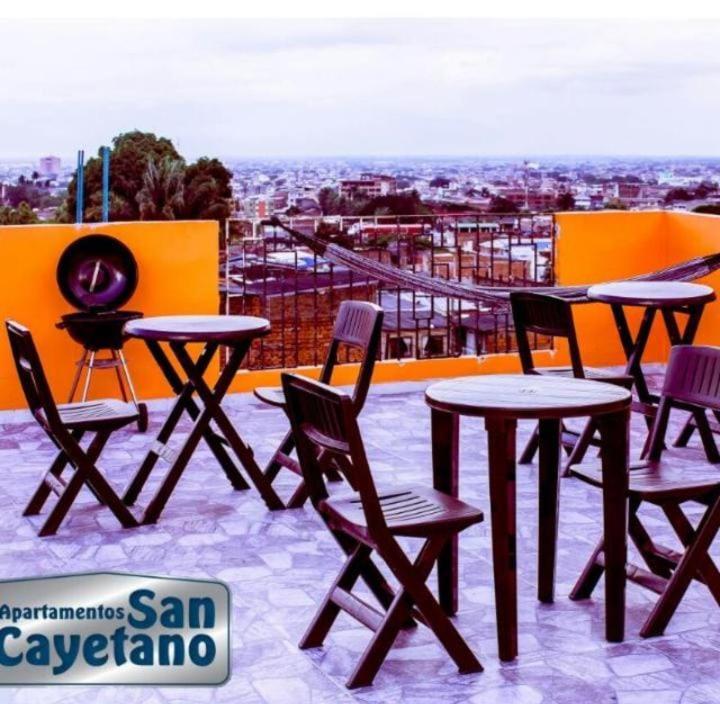 Apartaestudios San Cayetano Cali Extérieur photo